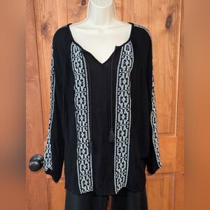 Old Navy‎ Black Tie Neck Blouse